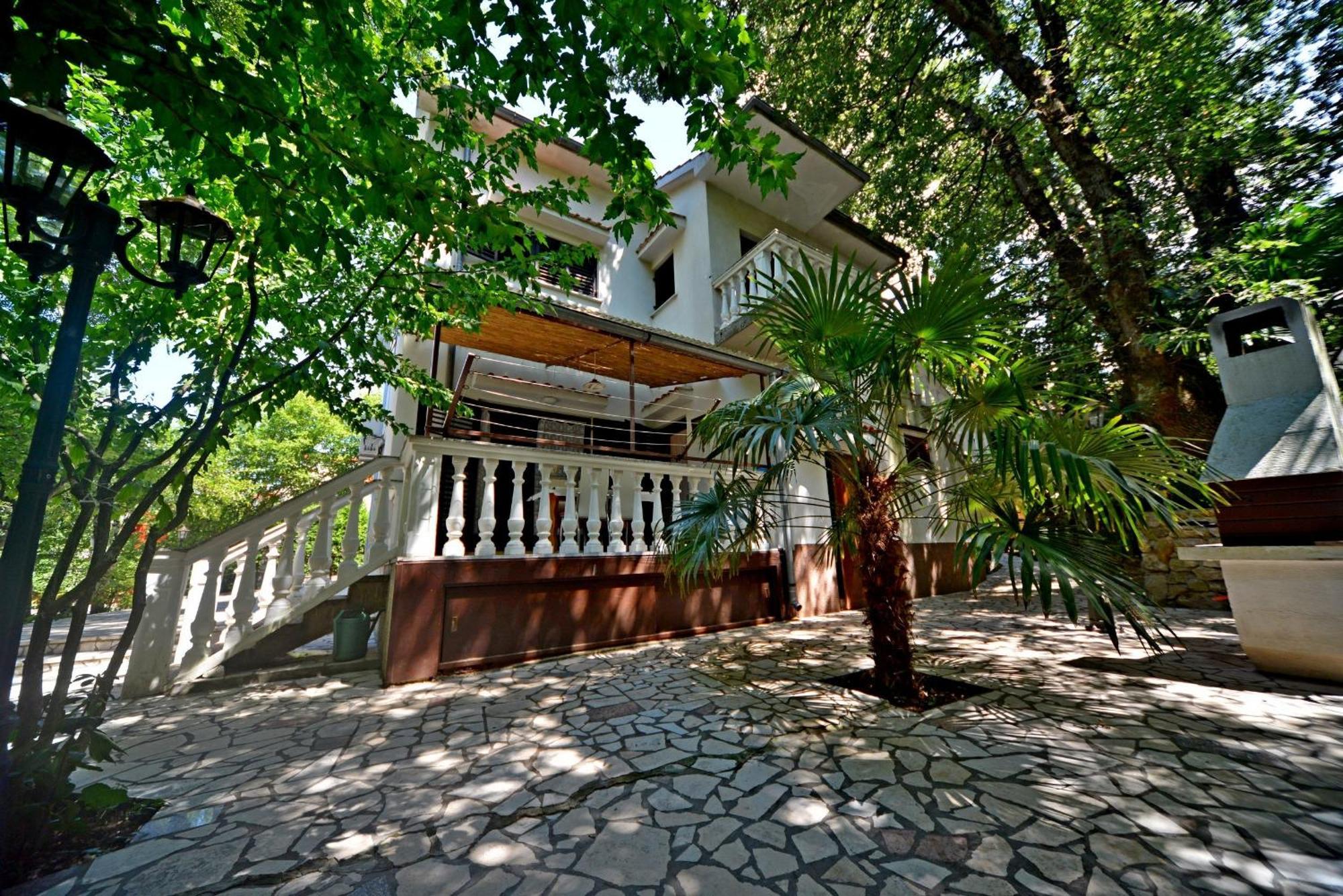 Apartments Karmelic Malinska Luaran gambar