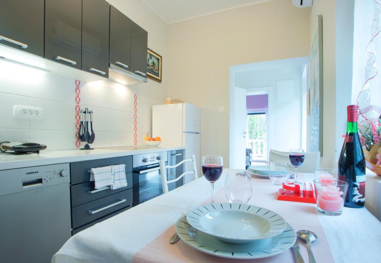 Apartments Karmelic Malinska Luaran gambar